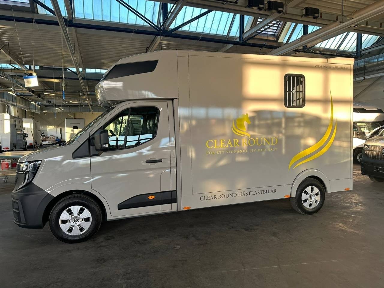 Clear Round Stuteri  Renault 170 hk automat