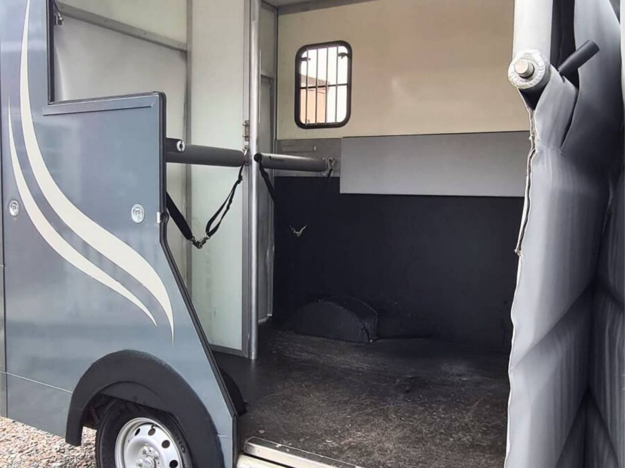 Clear Round Stuteri Ultralätt (YKS71T)