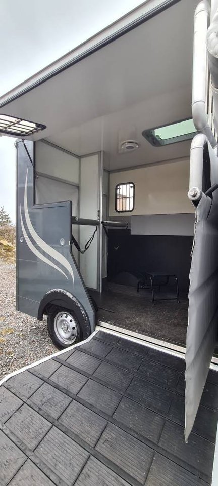 Clear Round Stuteri Ultralätt (YKS71T)